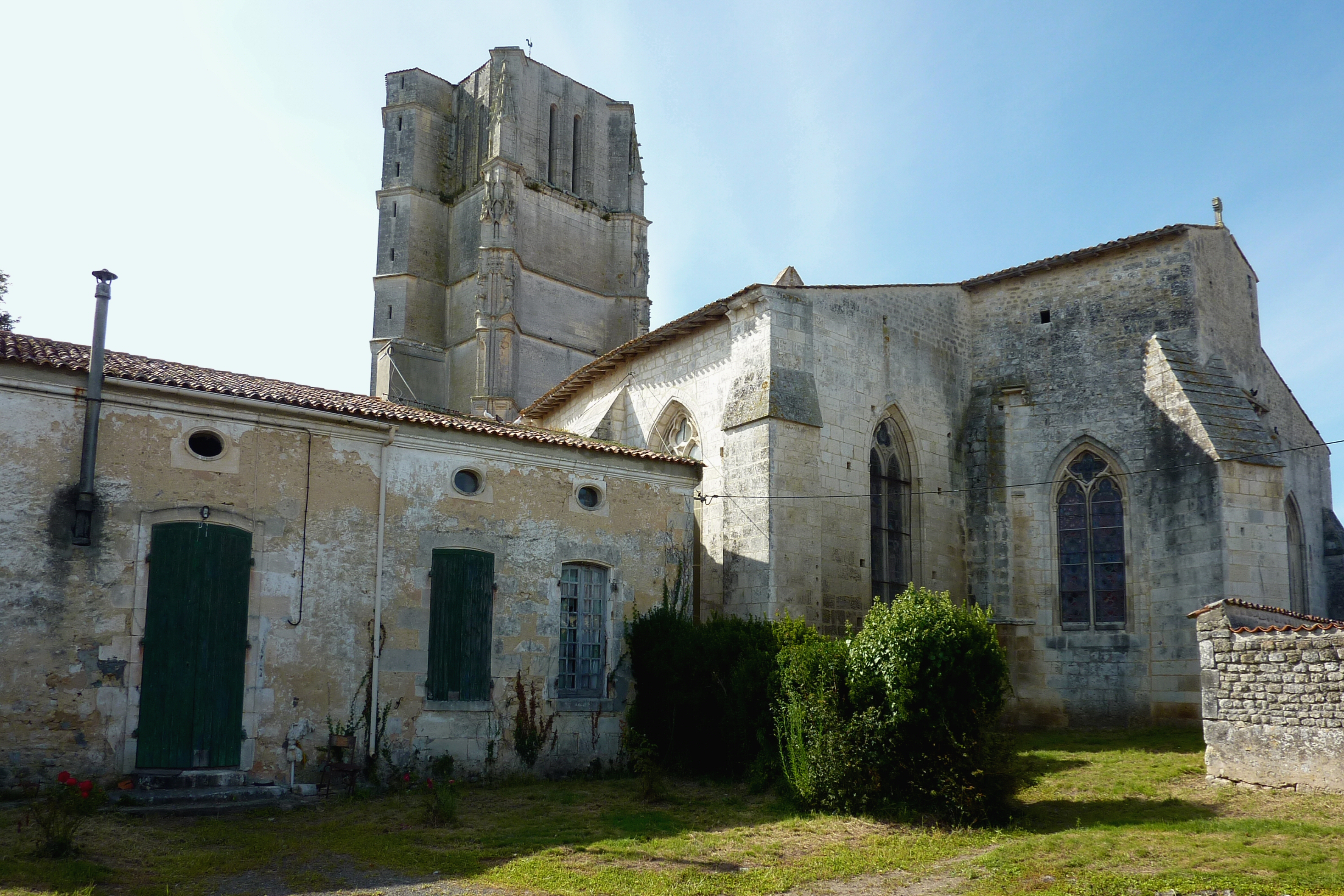 Église Saint-Jean Baptiste de Saint-Jean d'Angle  France Nouvelle-Aquitaine Charente-Maritime Saint-Jean-d'Angle 17620