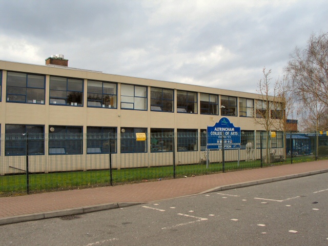 Altrincham College