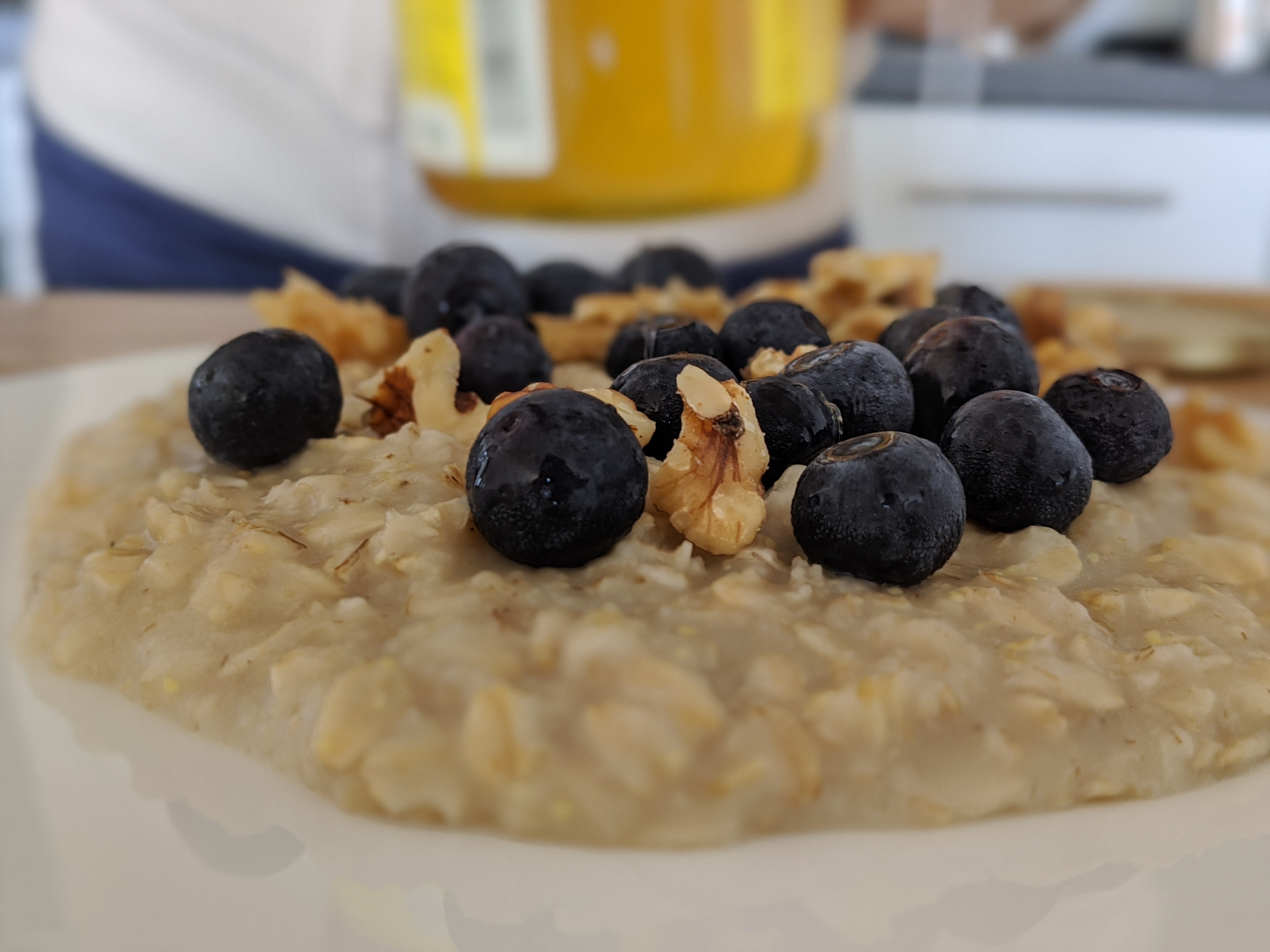 Lazy Oatmeal with Blueberry and Lemon Zest