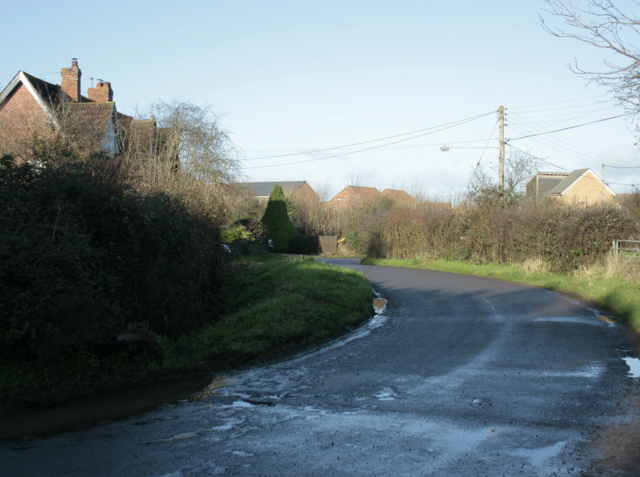 File:Bowerhill Lane - geograph.org.uk - 1619949.jpg