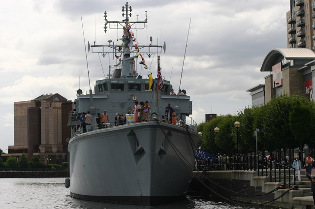 File:British Minesweeper H.M.S Middleton visits Salford Quays and Lowry - geograph.org.uk - 290512.jpg