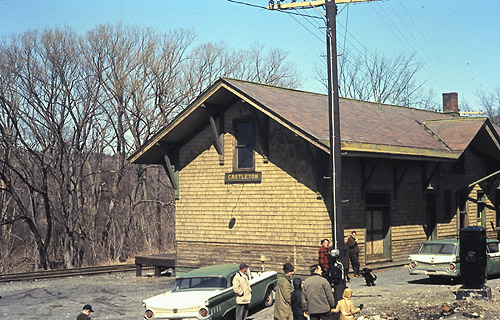 File:Castleton station, April 1964.jpg