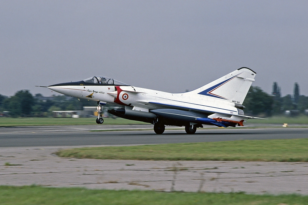 Dassault_Mirage_4000,_France_AN2164548.j