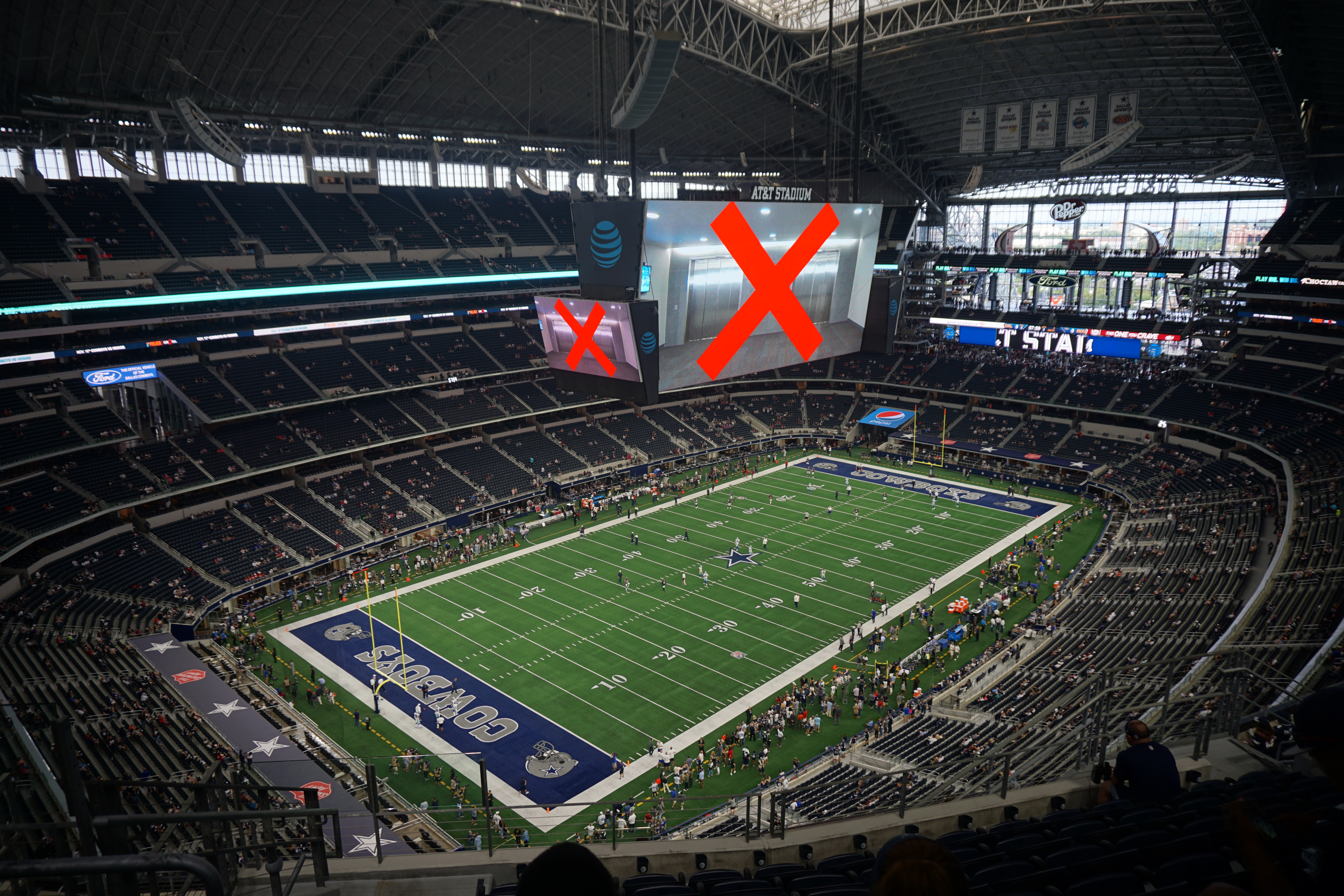 File:Houston Texans vs. Dallas Cowboys 2019 52 (Dallas on offense).jpg -  Wikimedia Commons