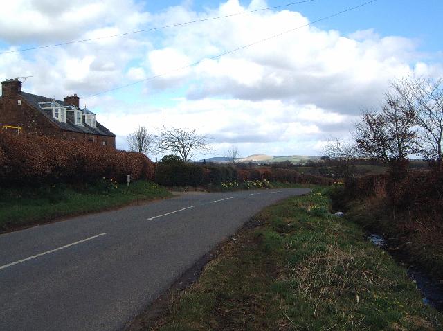 File:Near Dalton - geograph.org.uk - 153812.jpg