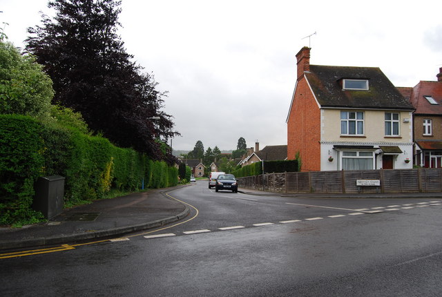 File:Portman Park, Keswick Close junction - geograph.org.uk - 1311595.jpg