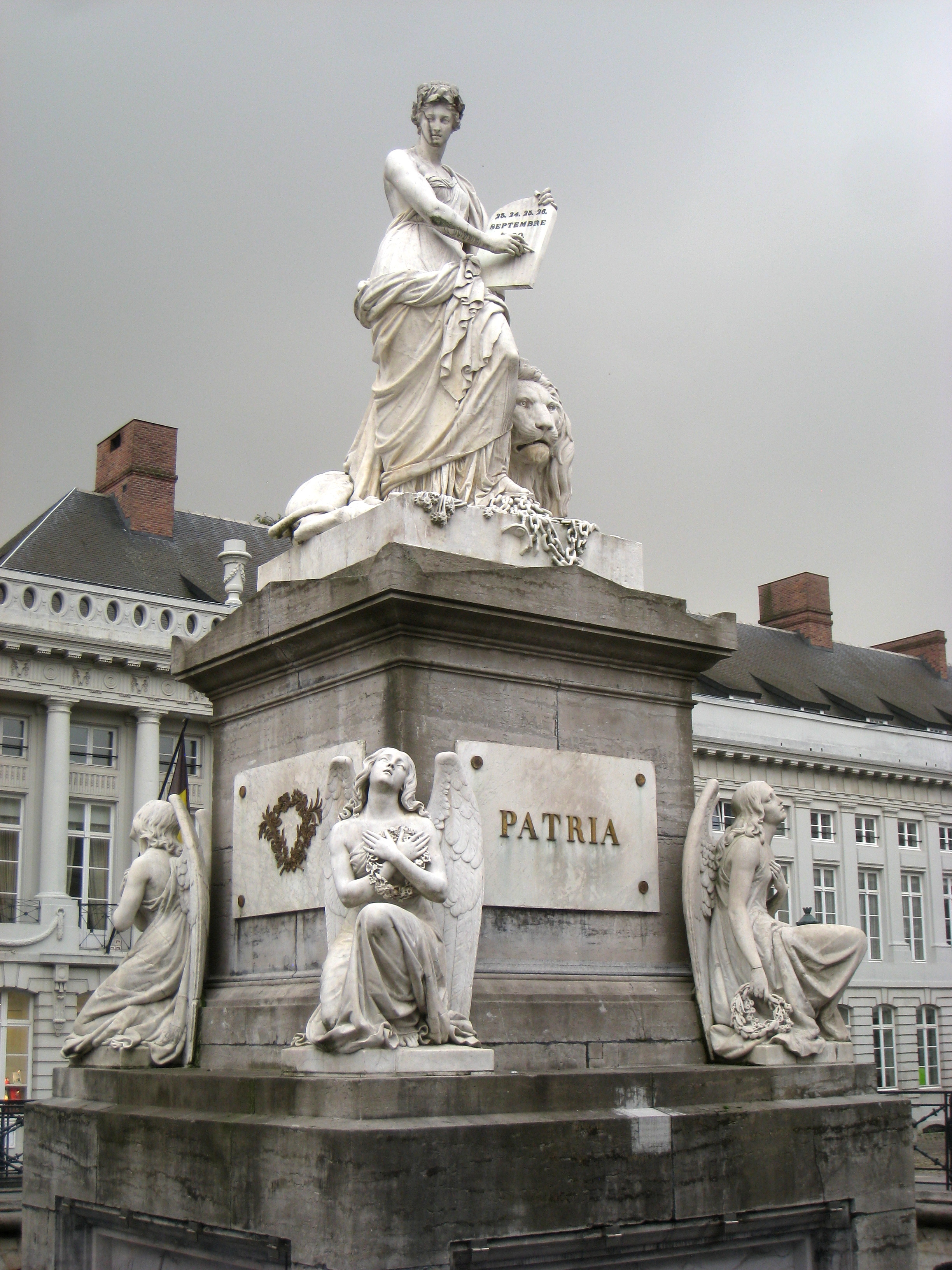 Памятники брюссель