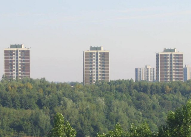 File:Prominent Tower Blocks In Walker - geograph.org.uk - 205418.jpg