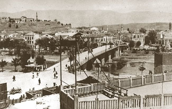 File:Skopje stara 2.jpg