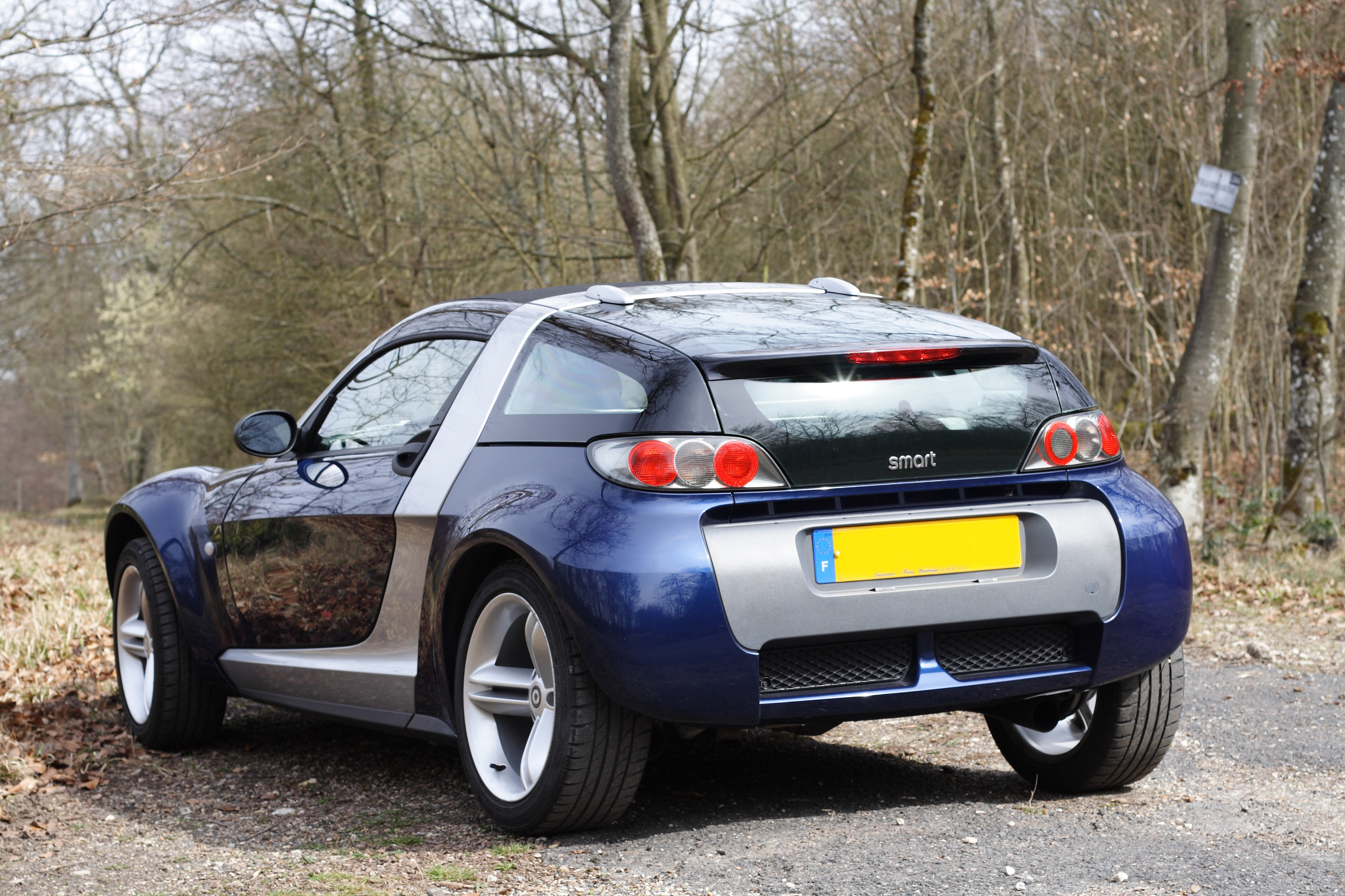 Smart_Roadster_Coupe_2.jpg