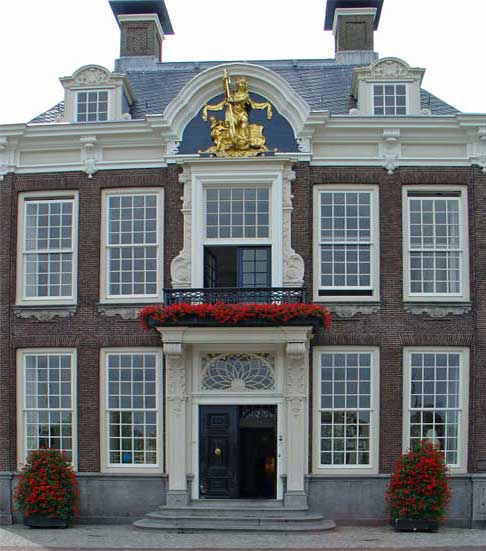 File:Stadhuis Harlingen.jpg