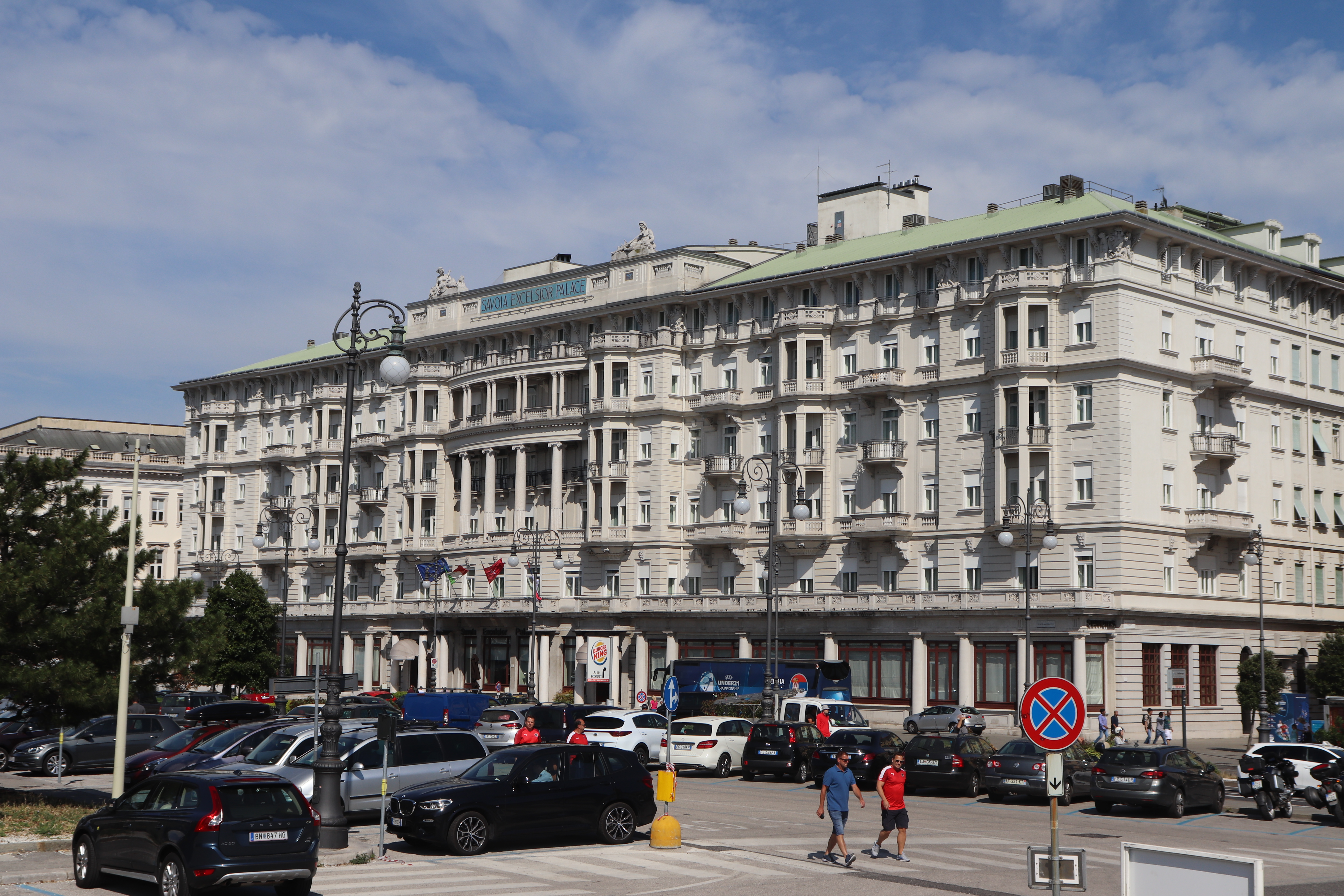 Fake Osmiza - the osmiza in the center of Trieste - Hotello