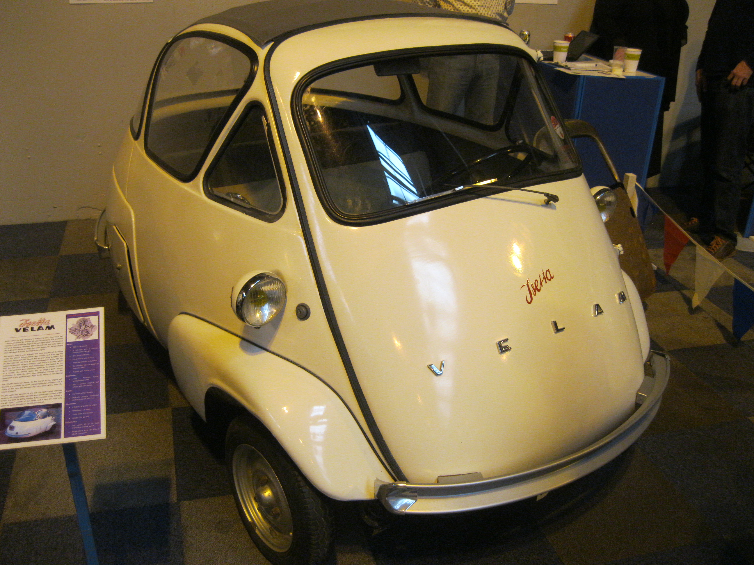 Velam Isetta