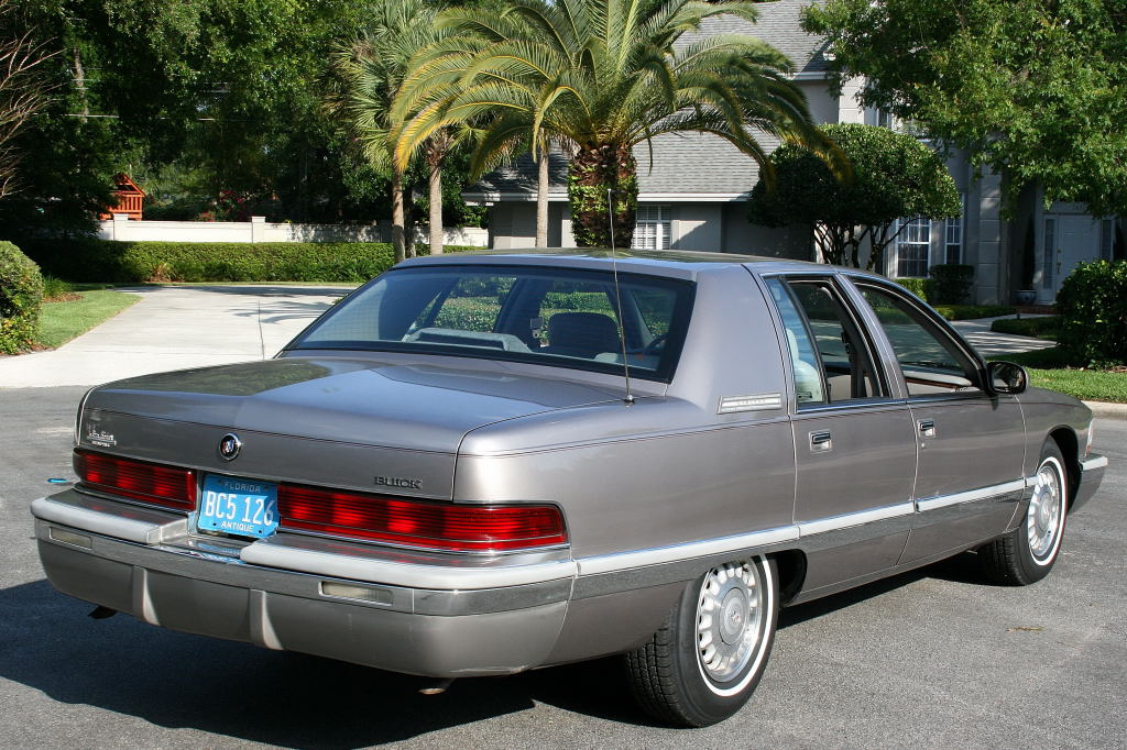 Buick Roadmaster 1993