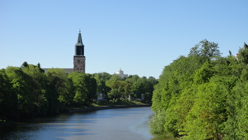 File:Aura River and Turku Cathedral, Turku (20110603).jpg