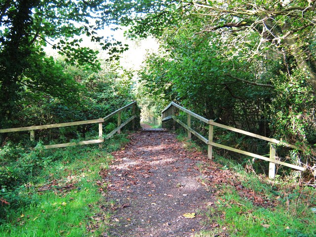 File:Bridge over a burn - geograph.org.uk - 1624170.jpg