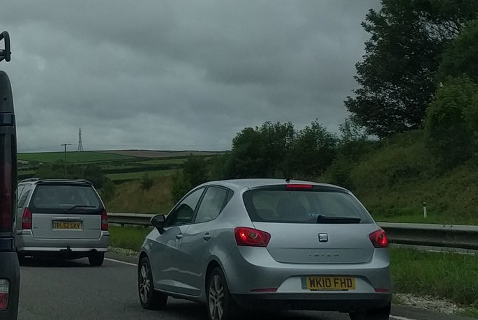 File:Cars on the A30 dual-carriageway heading west - geograph.org.uk - 5513998.jpg