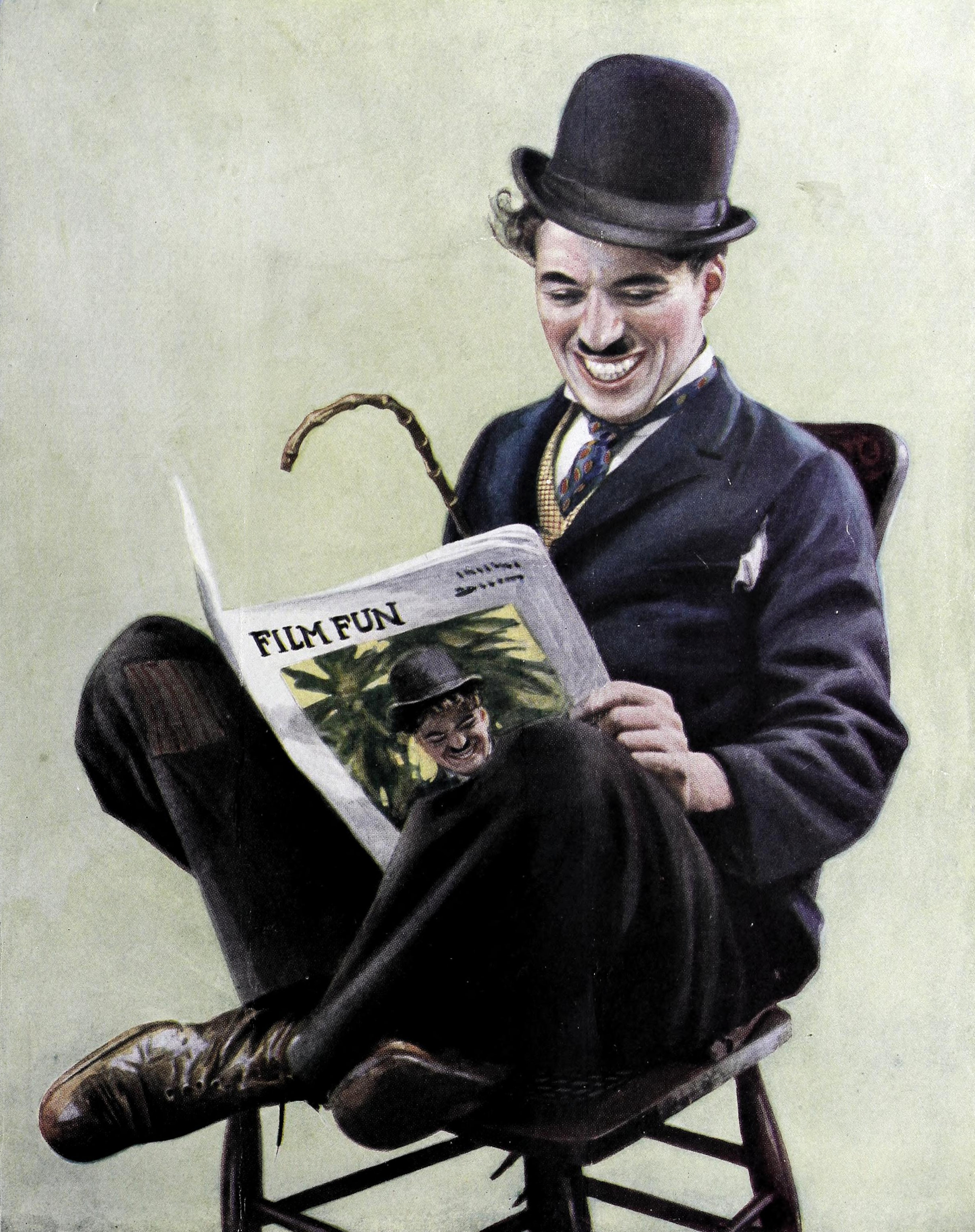 protesta Grapa General File:Charlie Chaplin reads Film Fun, 1915.jpg - Wikimedia Commons