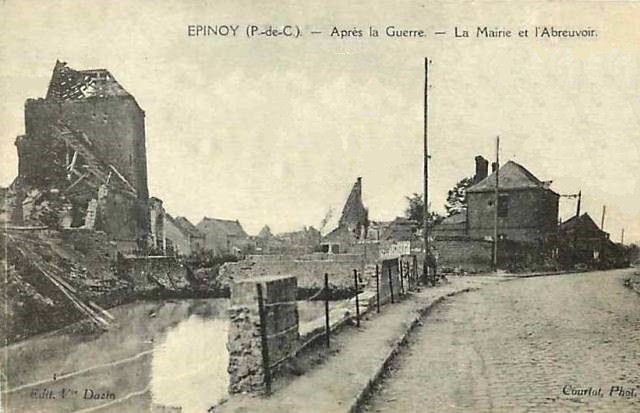 File:Epinoy Carte postale 1920.jpg