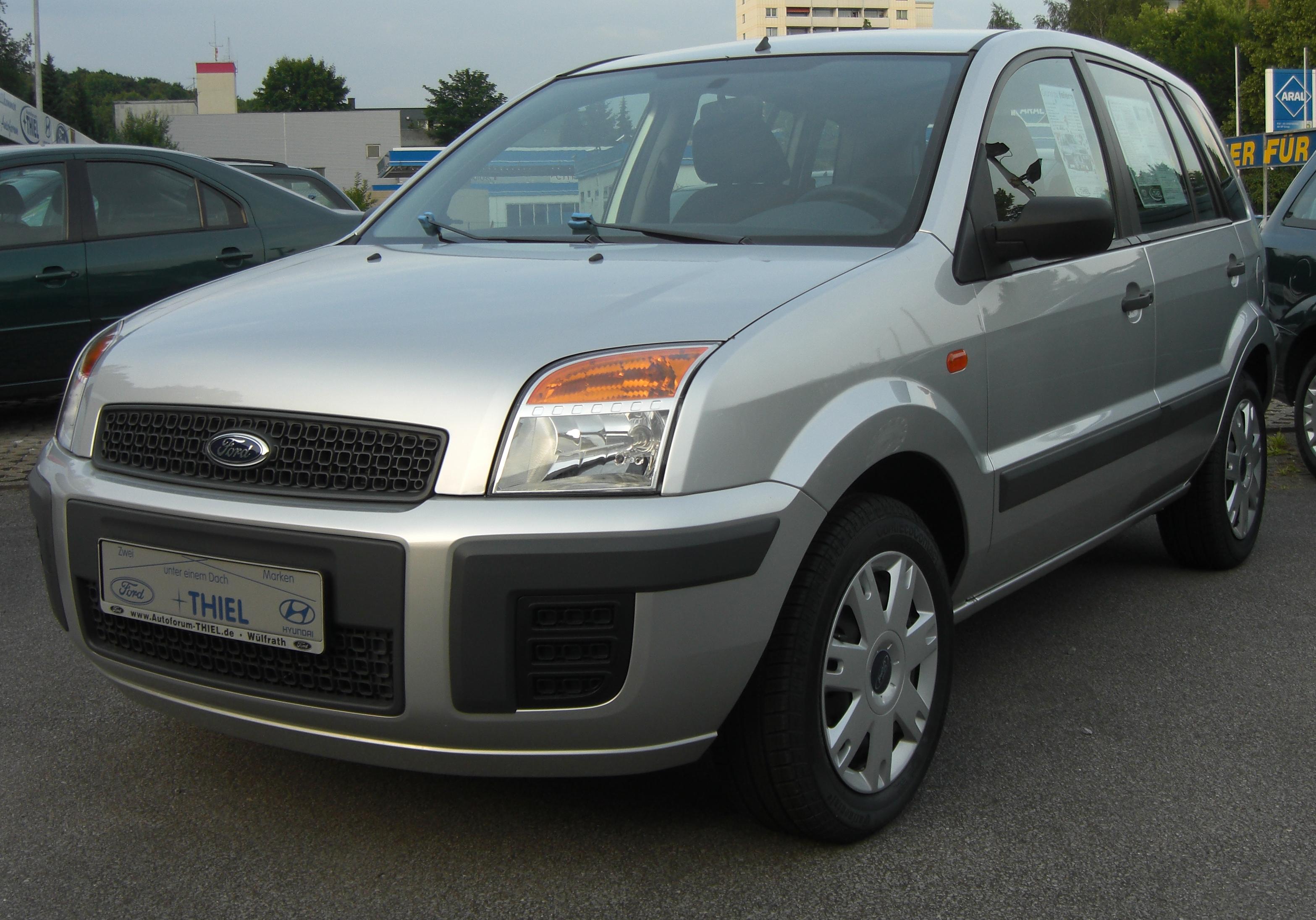 File:Ford Fusion Facelift front.jpg - Wikimedia Commons