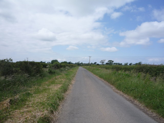 File:Heading north west towards Abbeytown - geograph.org.uk - 5003034.jpg