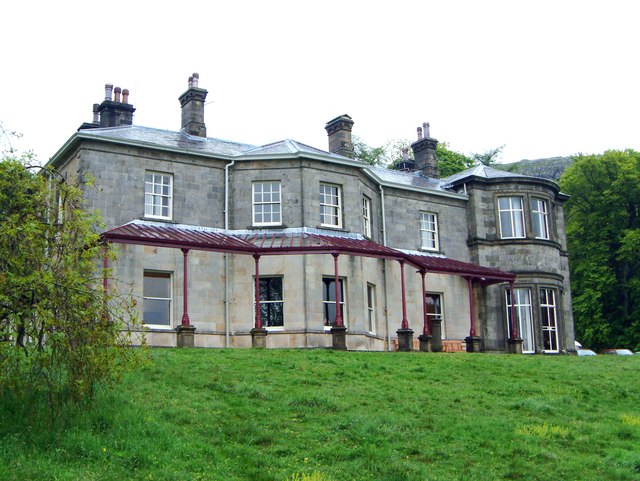 Malham Tarn Field Studies Centre