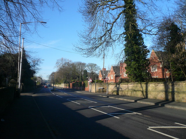 File:Mansfield Woodhouse - Priory Road View - geograph.org.uk - 684353.jpg