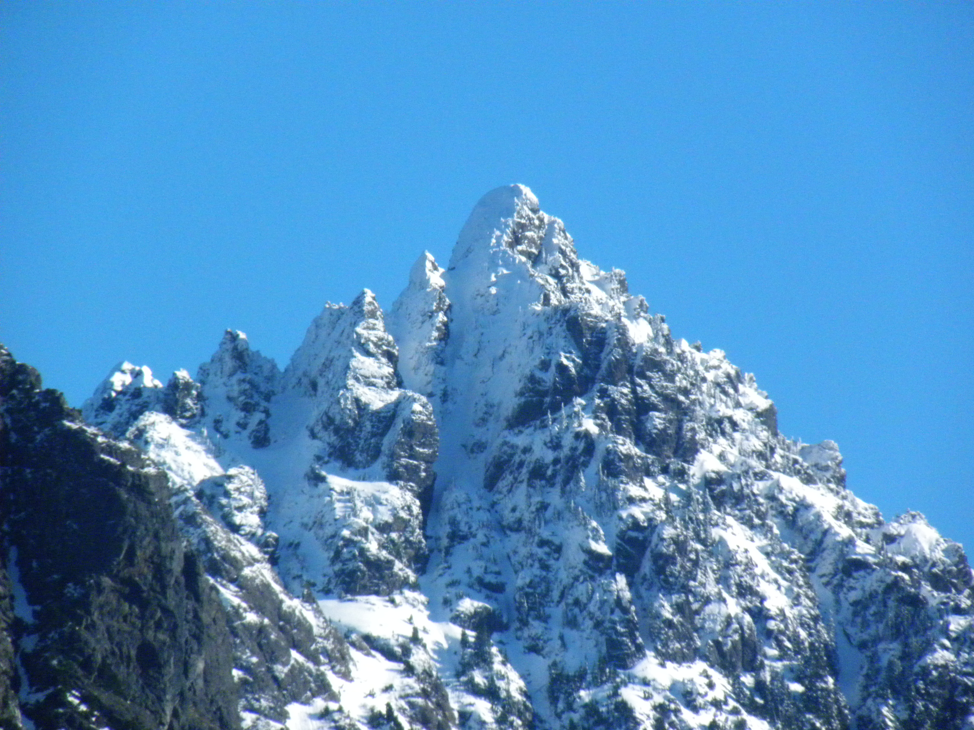 Bare mountain. Гора Баринг. Monblan cho'qqisi.