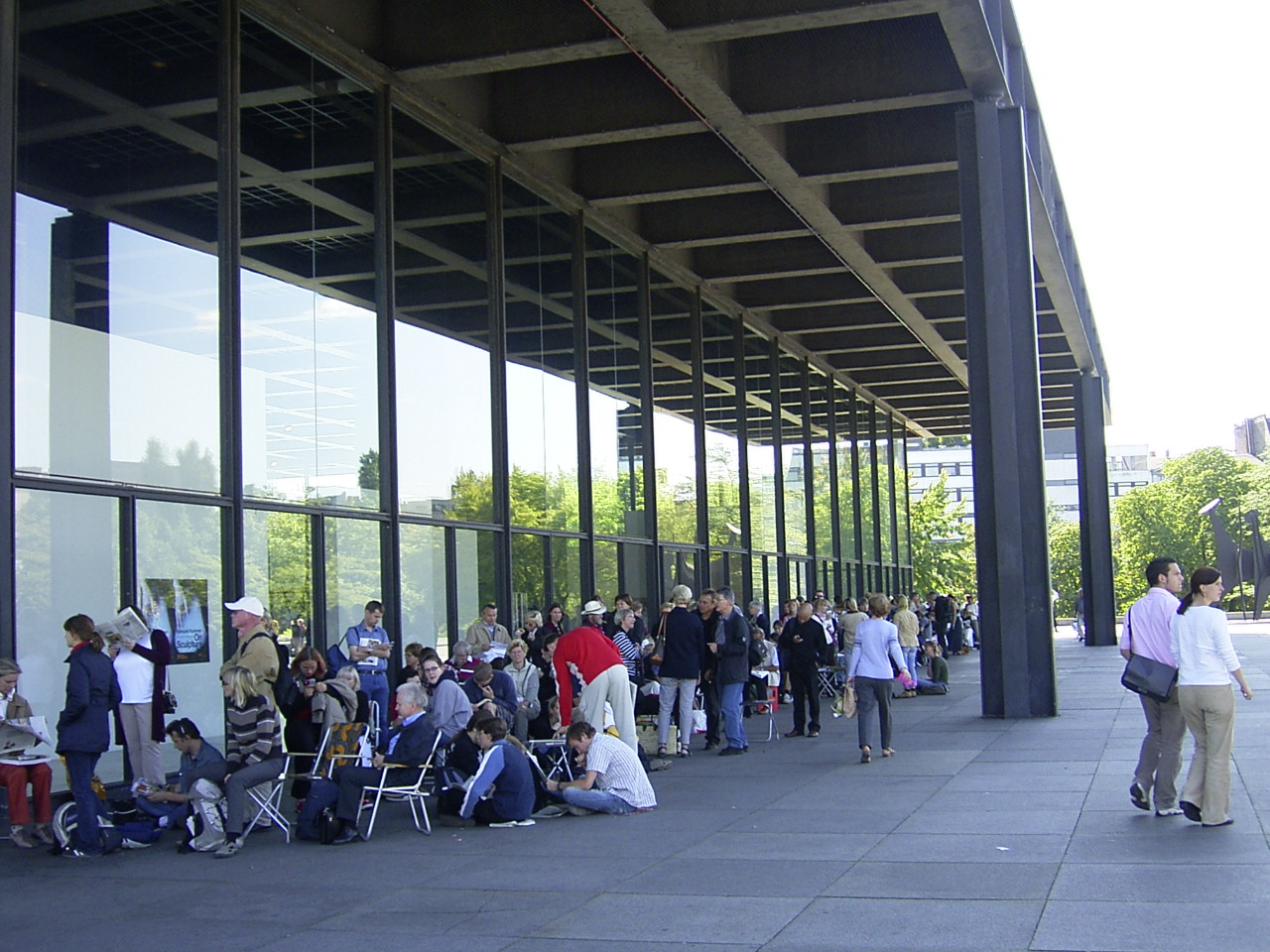 Skru ned Canada Montgomery File:MoMa Ausstellung in Berlin 2004 RIMG0457.JPG - Wikimedia Commons