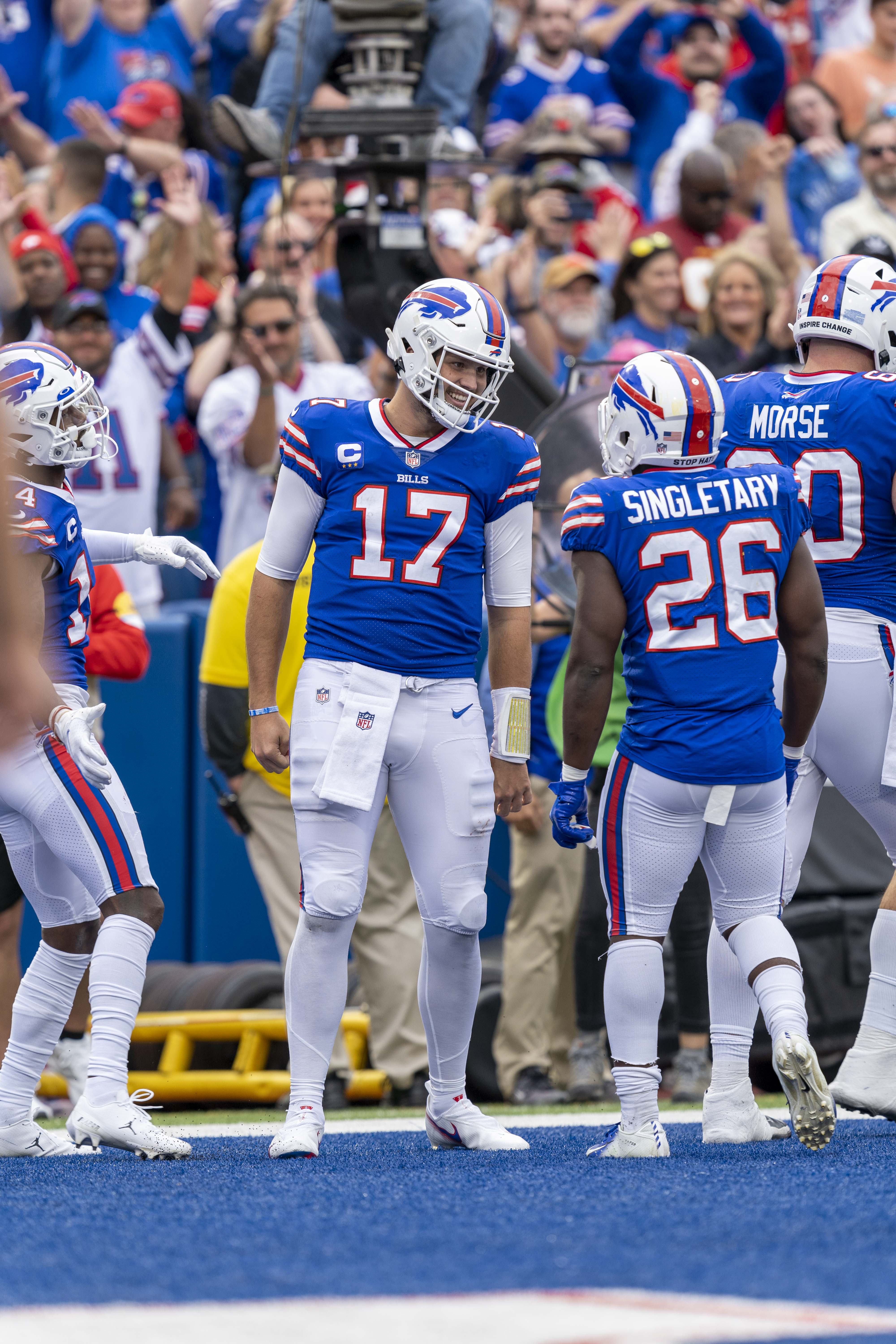 File:Washington Football Team at Buffalo Bills (26 September 2021) D50 1482  (51529193601).jpg - Wikimedia Commons