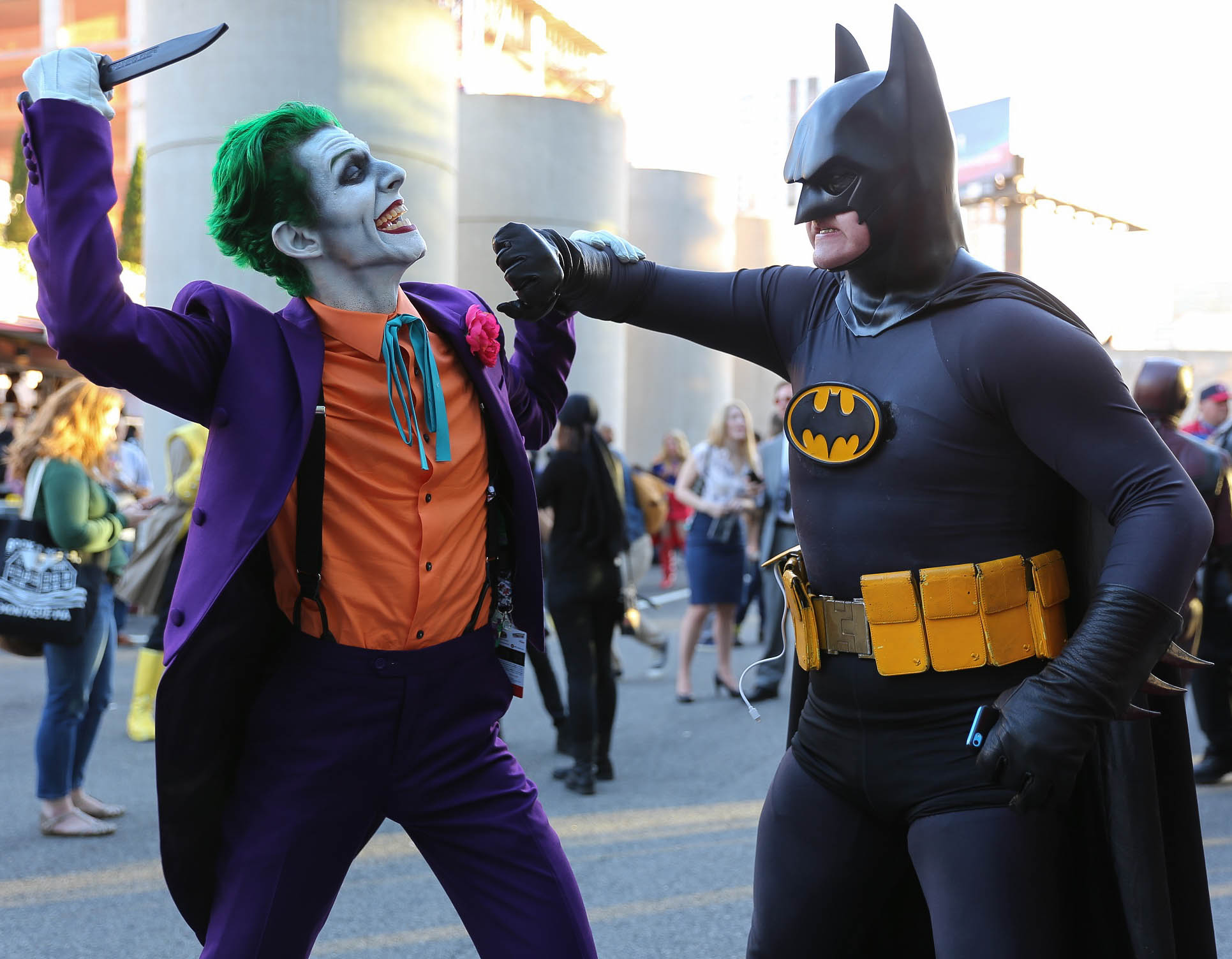 File:New York Comic Con 2016 - Joker vs Batman (29554988294).jpg -  Wikimedia Commons