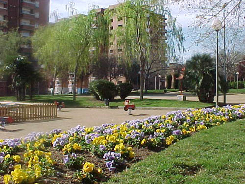 Archivo:Parque Nueva Lloreda.jpg