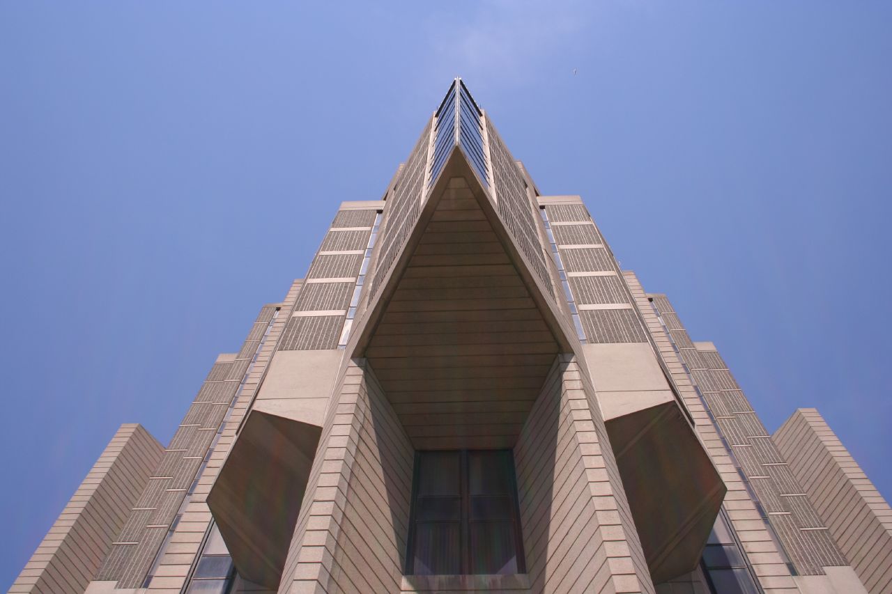 File Robarts Library Looking Up Jpg Wikimedia Commons