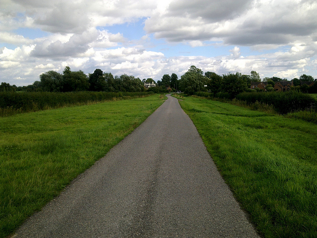 File:Stoke Common Lane, Purton Stoke - geograph.org.uk - 2036978.jpg