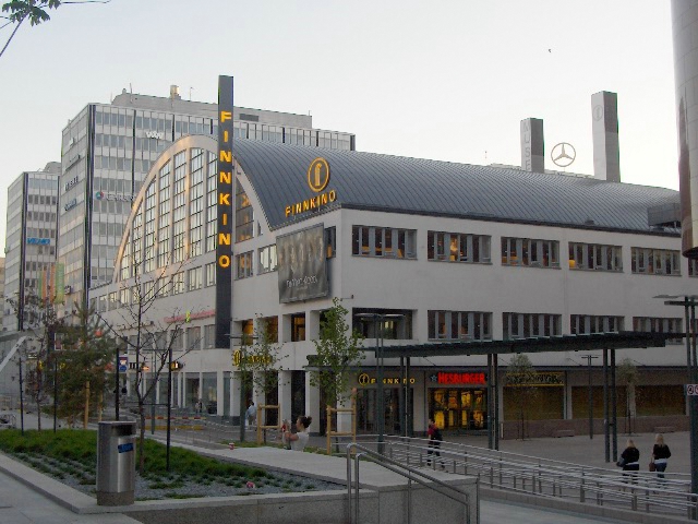 Tennispalatsi,_Kamppi,_Helsinki