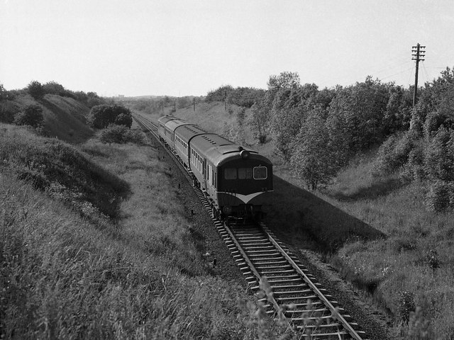 File:Train at Two Mile Bridge, Coleraine - geograph.org.uk - 2359556.jpg