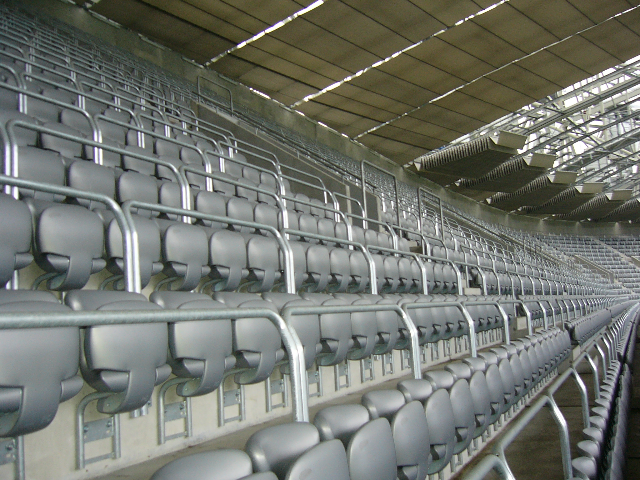 Allianz Arena - Wikipedia