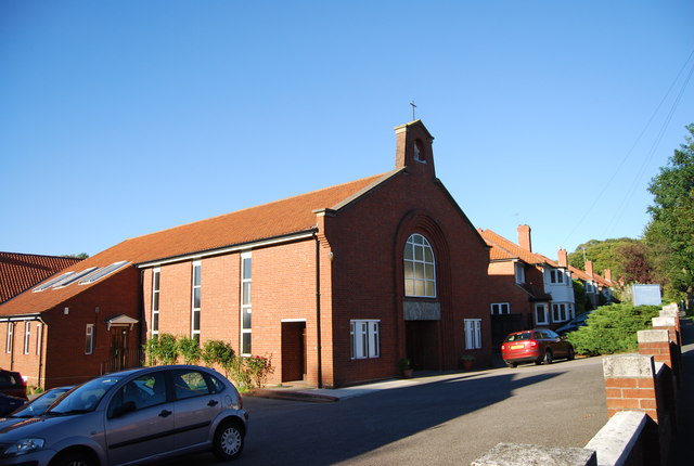 File:Baptist Church, Queenhill Rd - geograph.org.uk - 2156965.jpg