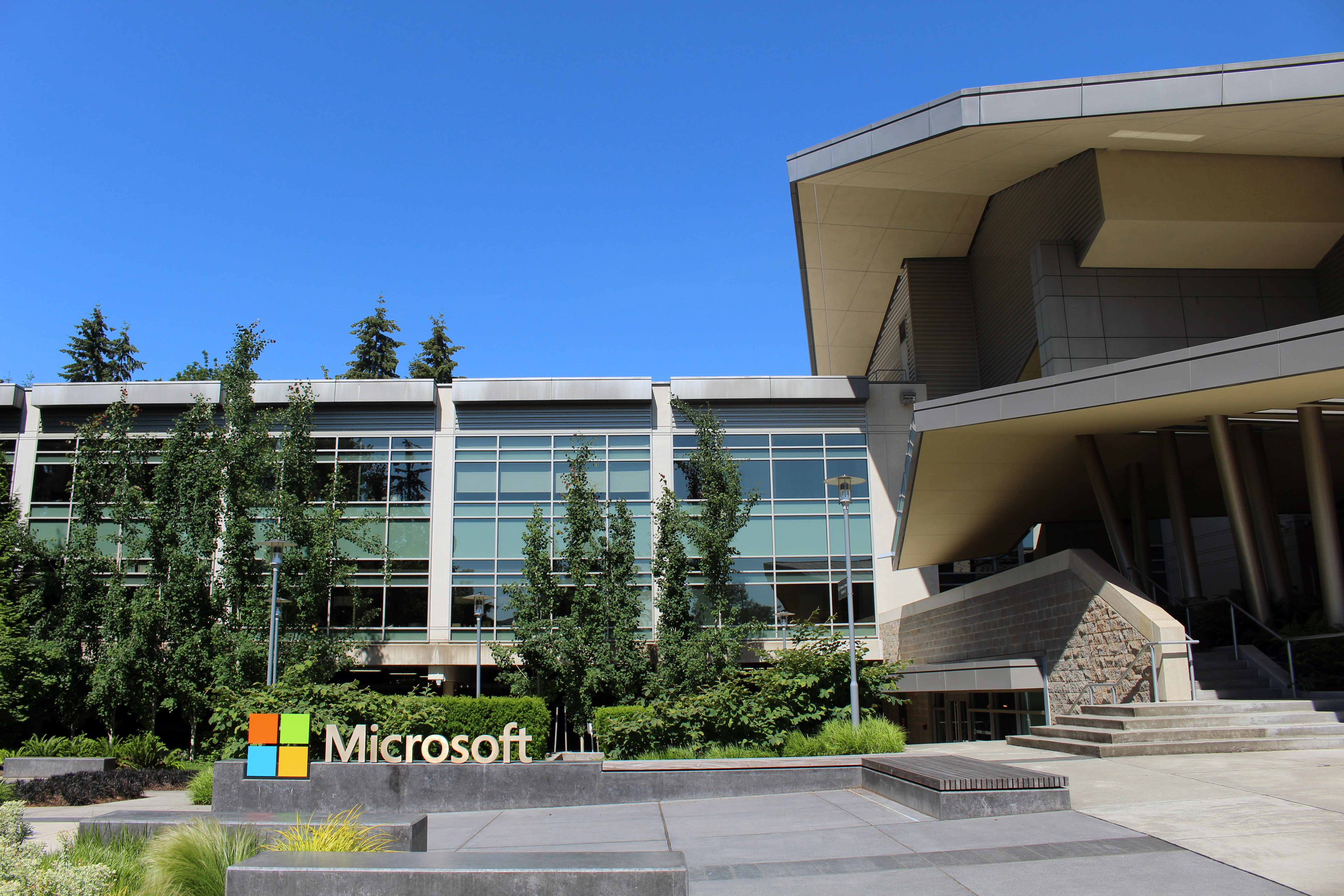 Building 92 on the [[Microsoft Redmond campus]]