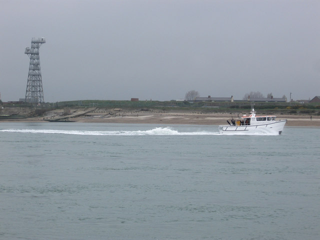 File:Entering Langstone Harbour - geograph.org.uk - 1245638.jpg