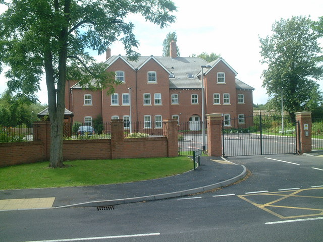 File:Eversleigh, Solihull Lodge - geograph.org.uk - 497080.jpg