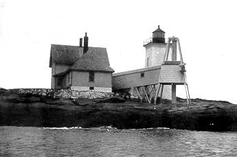 Photo of Hendricks Head Light