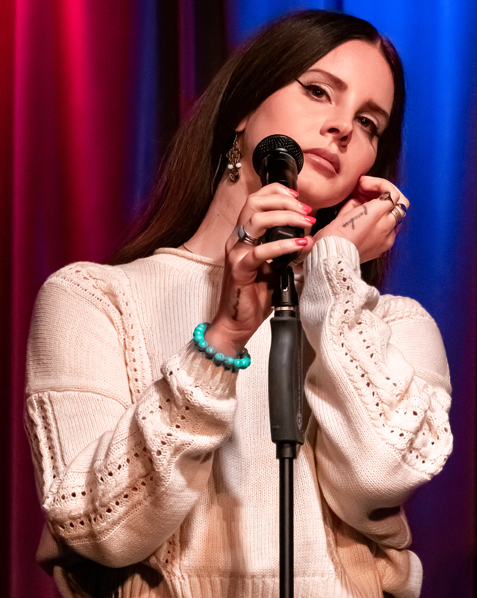 Lana Del Rey Grammys: 1st win for Did You Know That There's a Tunnel? -  GoldDerby