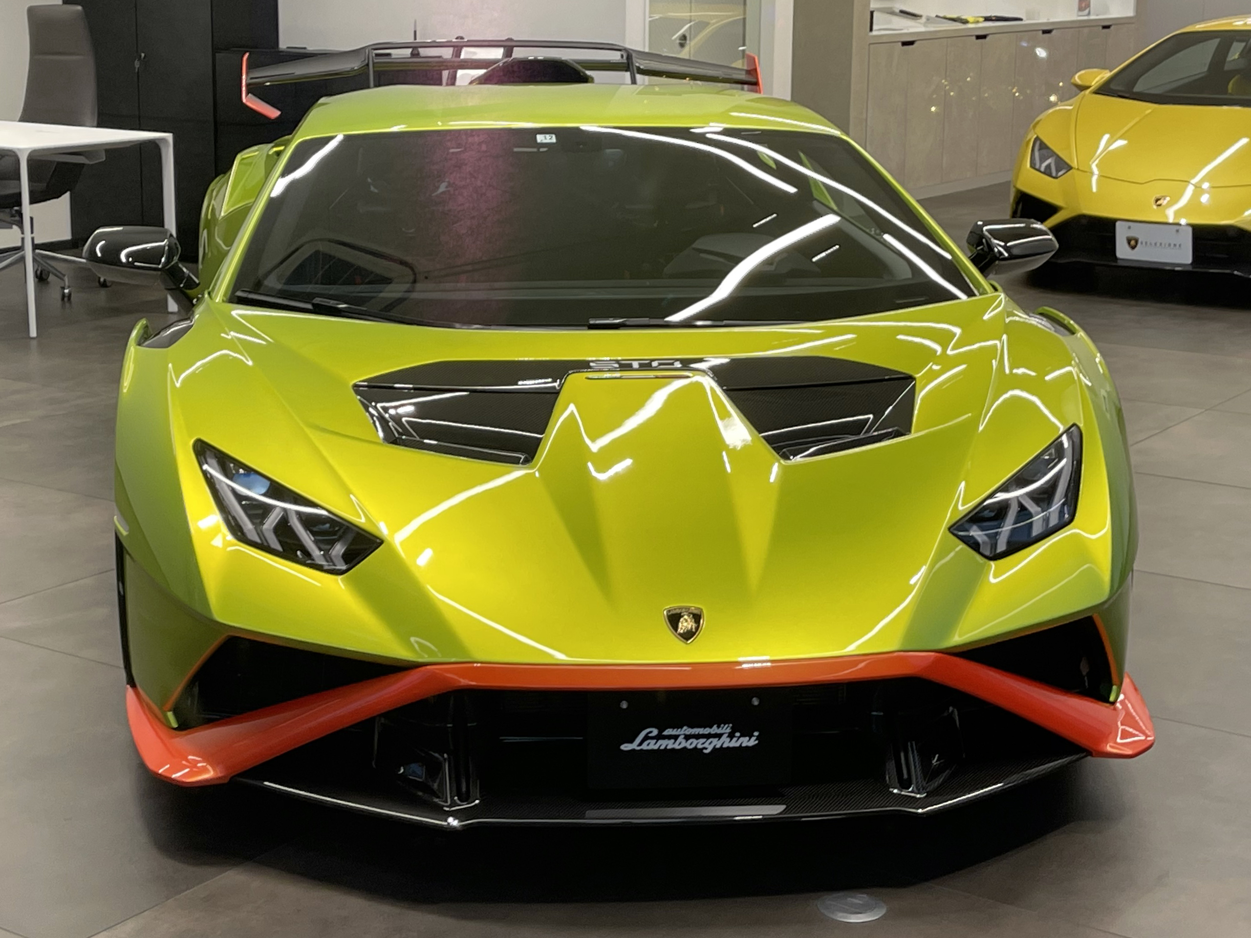 Lamborghini Huracan Performance бронзовый