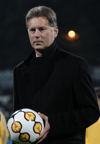 Леонид Буряк дважды привёл «Черноморец» к «серебру» в высшей лиге чемпионатов Украины, в 1994/95 и 1995/96 гг.
