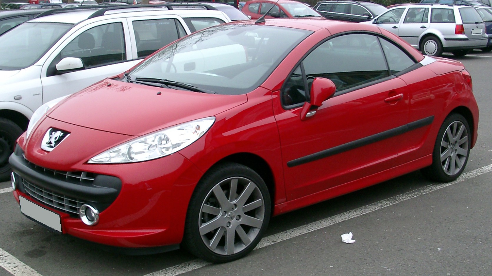 Fichier:Peugeot 207CC front 20080220.jpg — Wikipédia