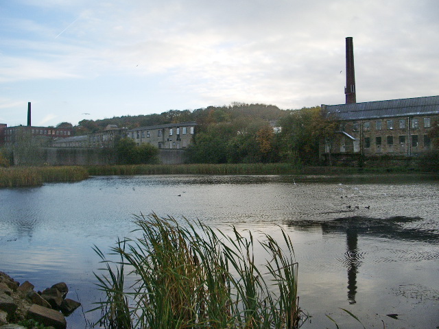 File:Reservoir - geograph.org.uk - 602739.jpg