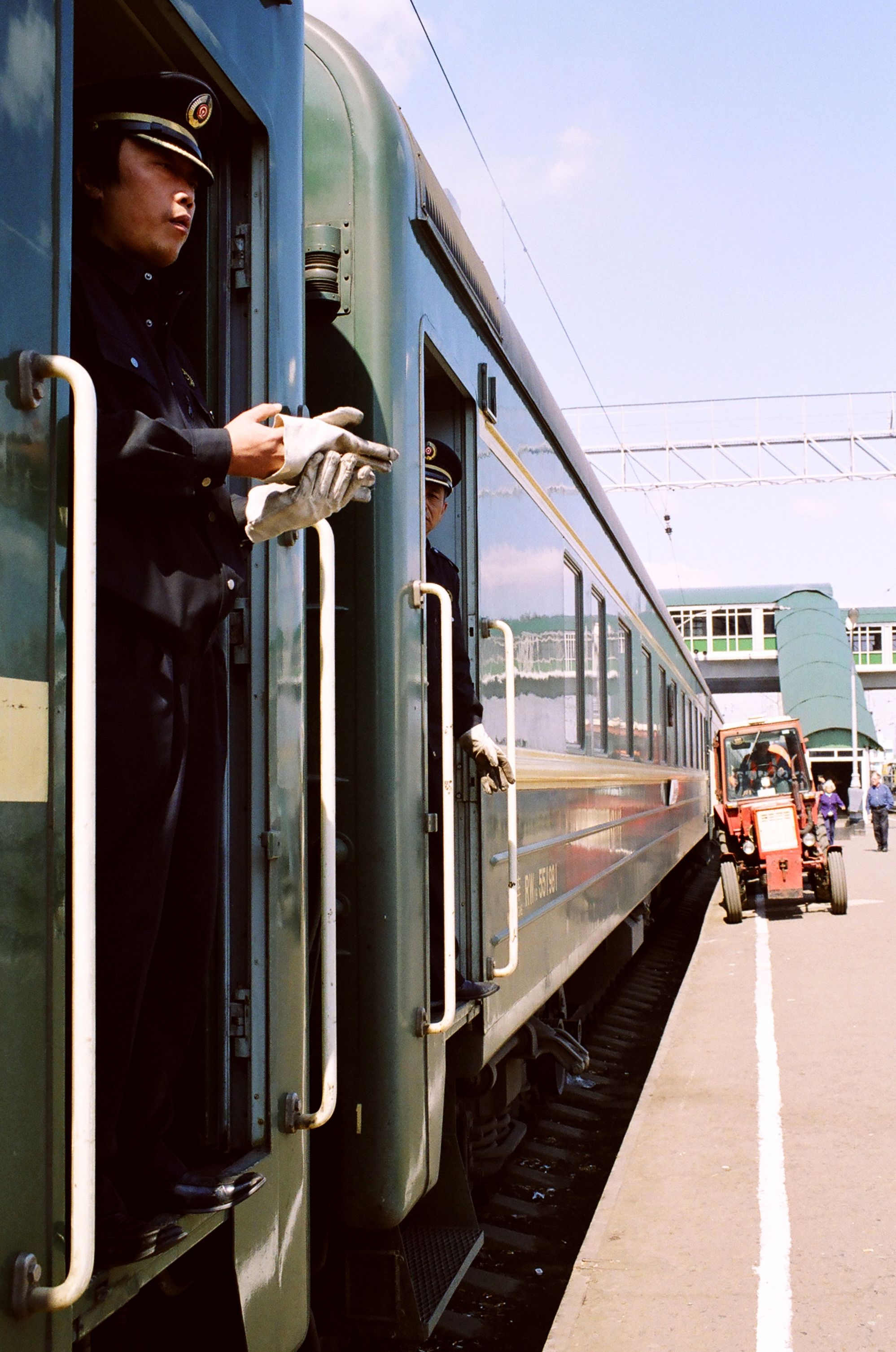 The train journey from moscow. Trans Siberian поезд. Trans-Siberian Railway достопримечательность. Креативное фото поезда. Over поезд.