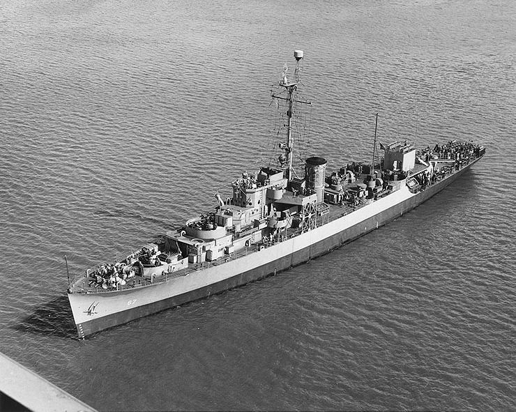 File:USS Peoria (PF-67) off Charleston, South Carolina (USA), circa in June 1945 (19-N-84718).jpg