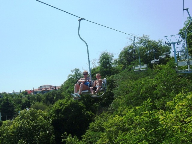 File:Vchairlift.jpg